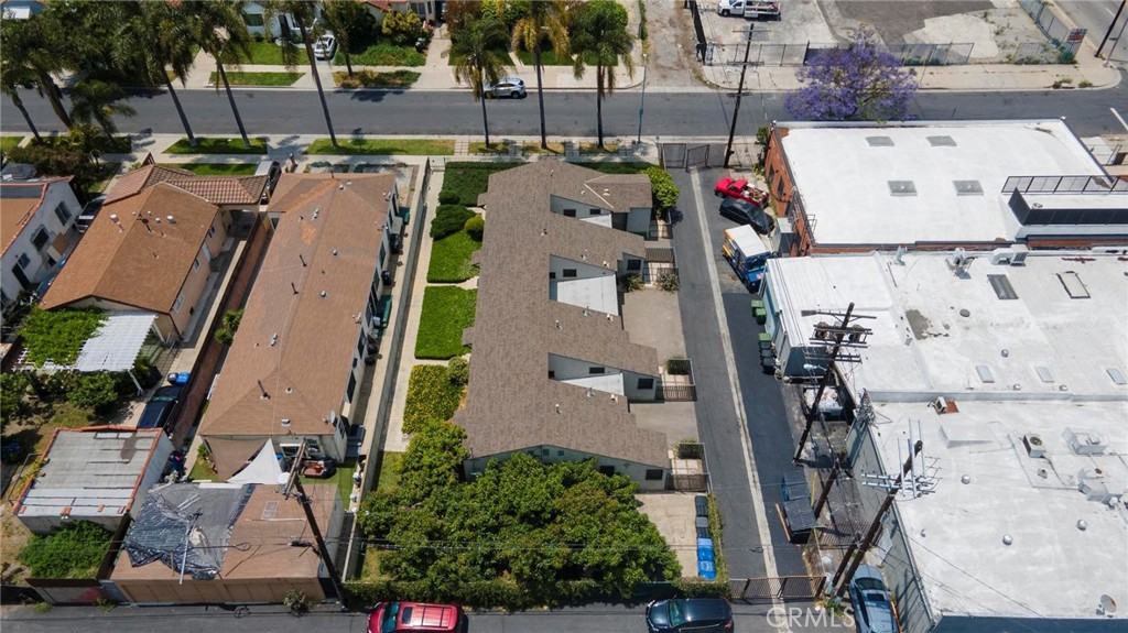 3412 S Victoria Avenue