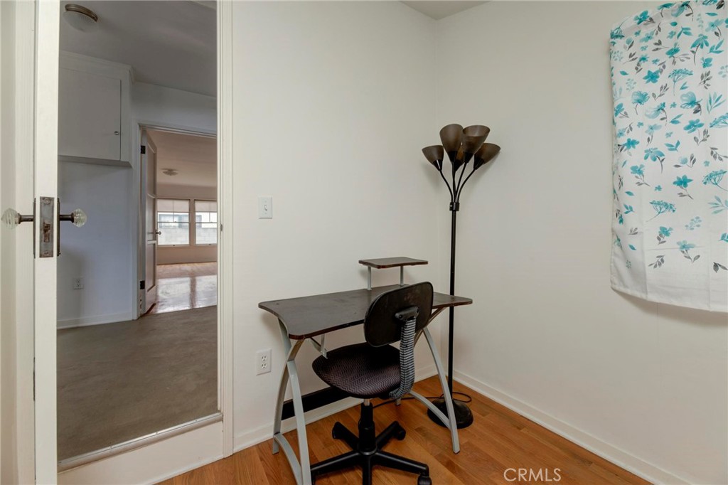 3412 S Victoria Avenue