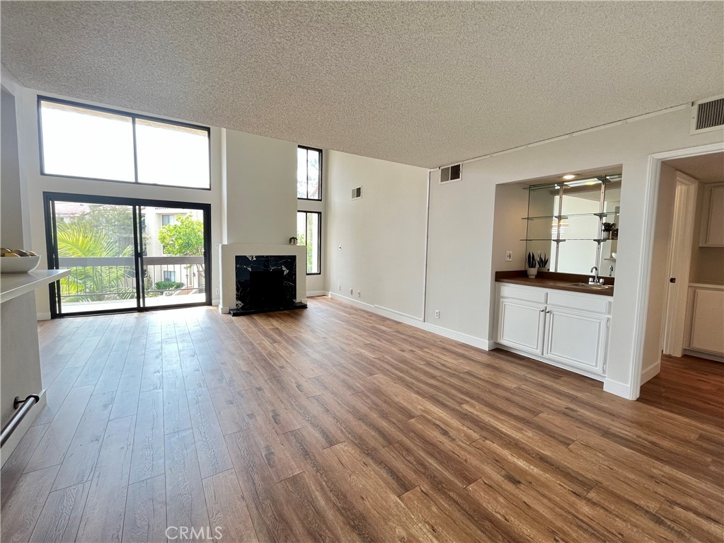 8180 Manitoba Street 356