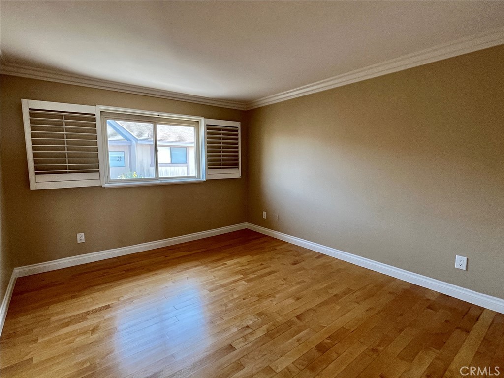 28115 Ridgepoint Court