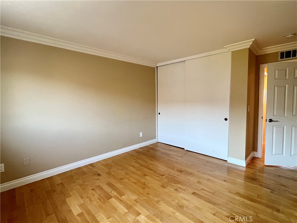 28115 Ridgepoint Court