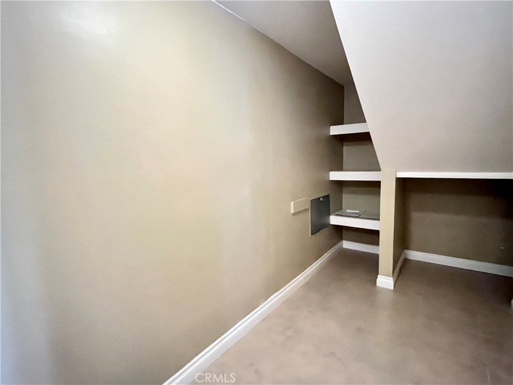 28115 Ridgepoint Court