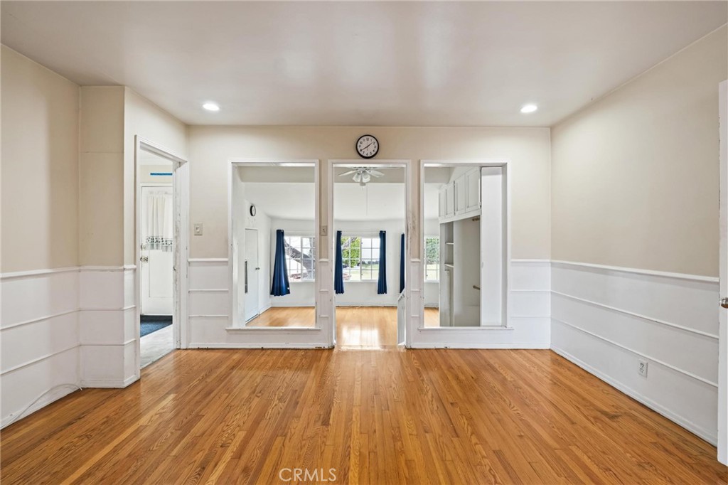 3829 Wellington Road