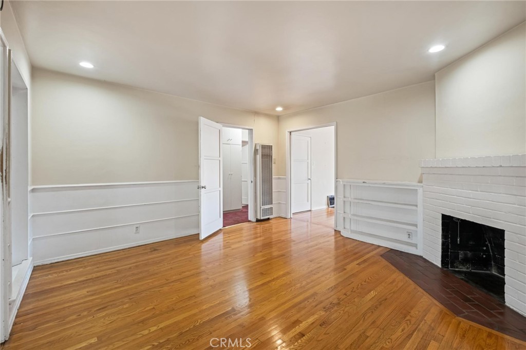 3829 Wellington Road