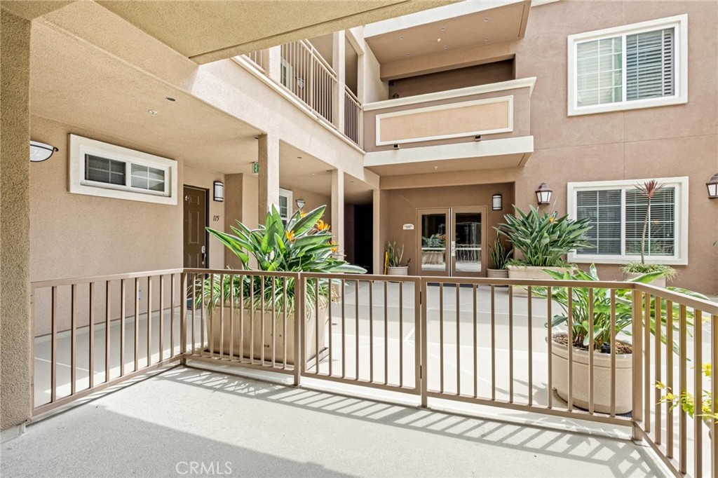 2750 Artesia Boulevard 112