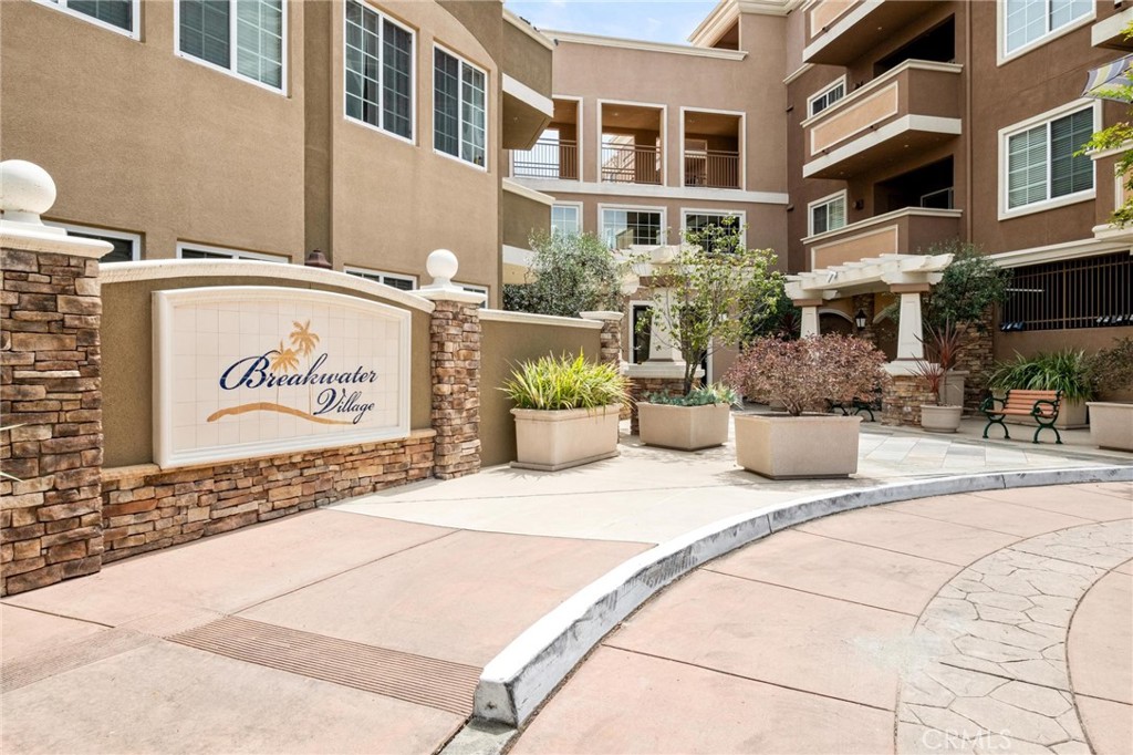 2750 Artesia Boulevard 112