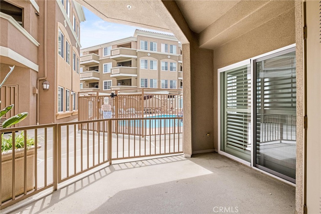 2750 Artesia Boulevard 112