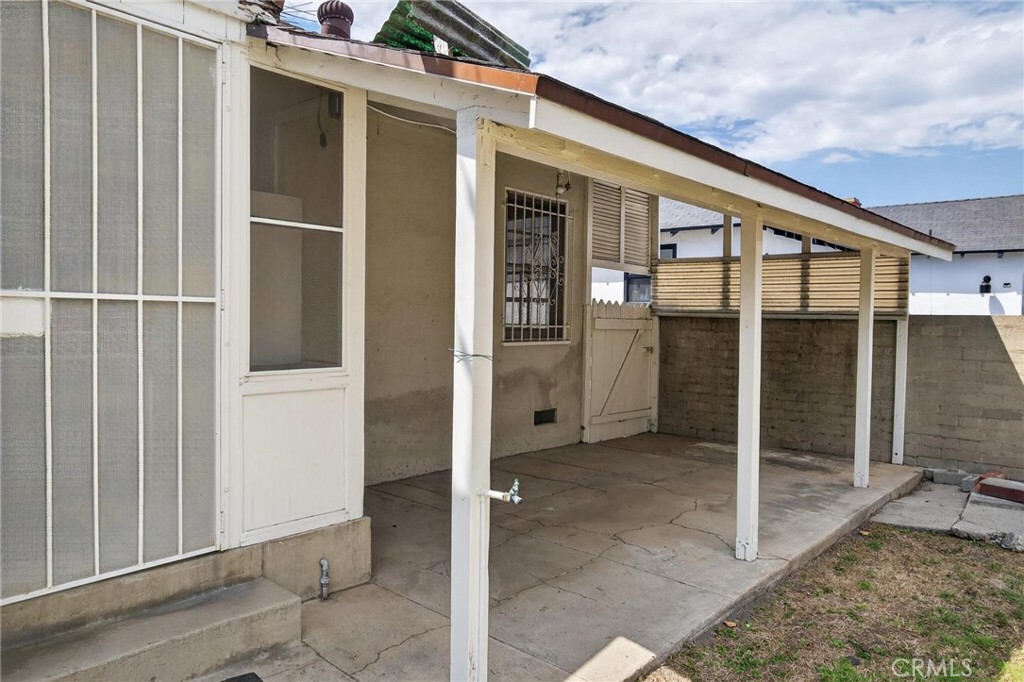 3744 S Muirfield Road