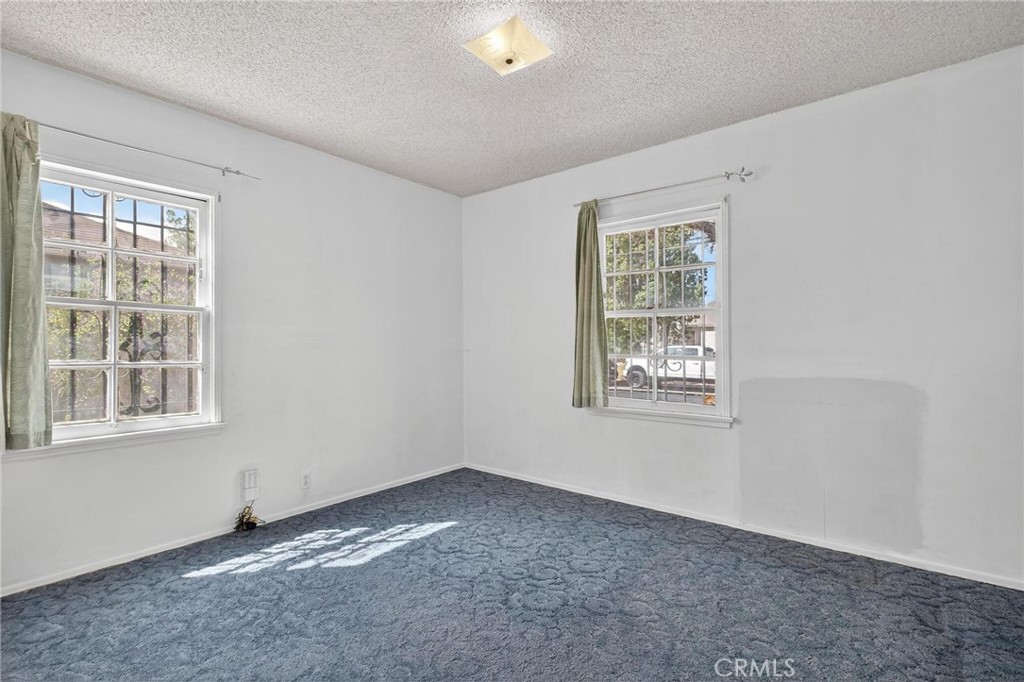 3604 S Muirfield Road