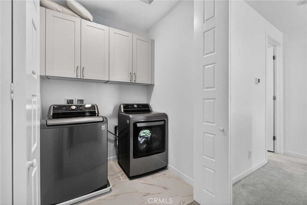 1554 W Plaza Del Amo