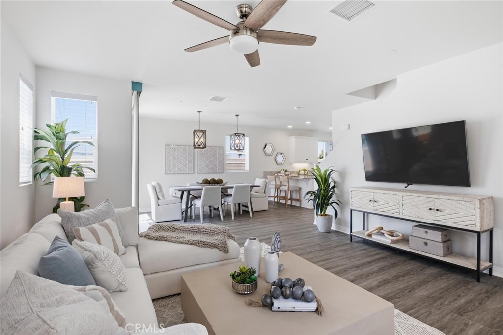 26039 Cypress St 102