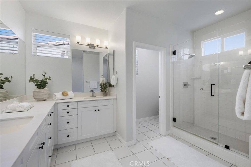 26039 Cypress St 102