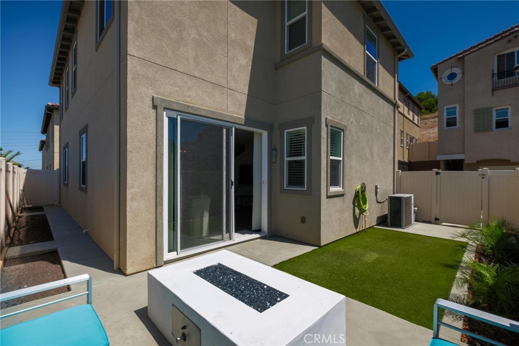26039 Cypress St 102