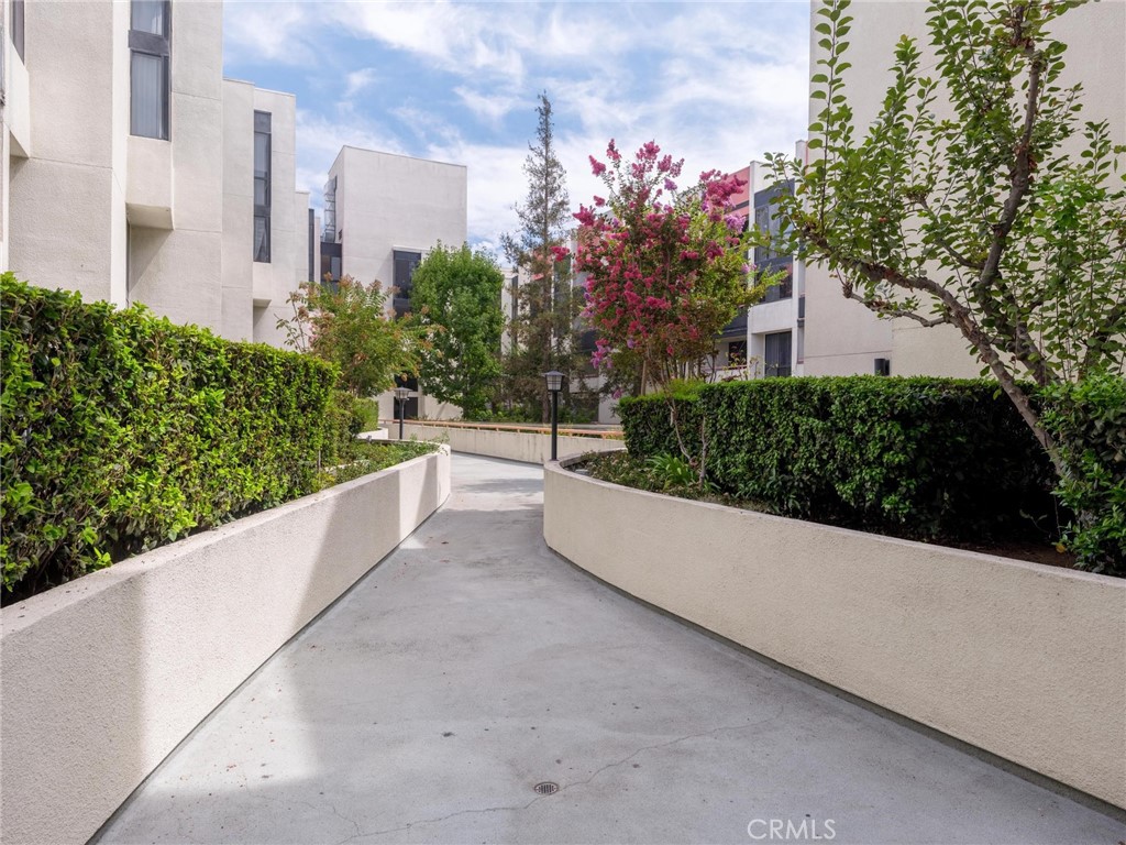 222 S Central Avenue 200