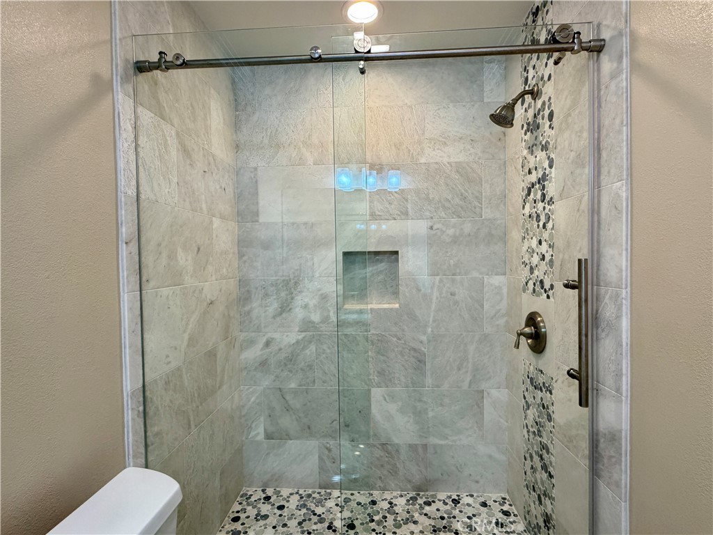 27935 Ridgebluff Court