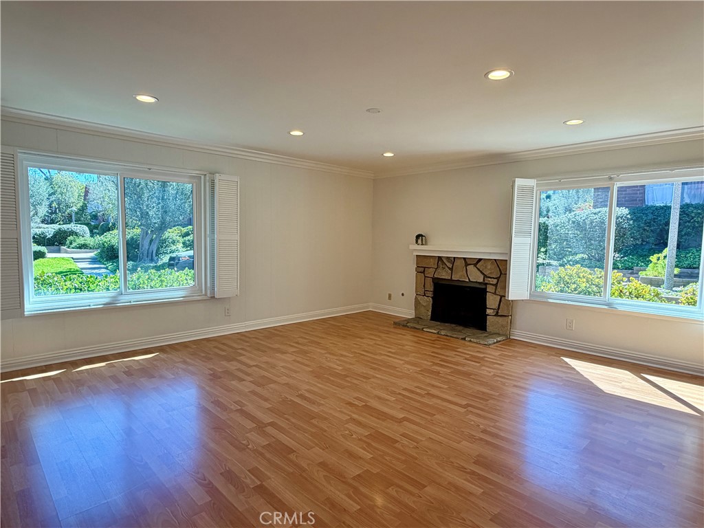 27935 Ridgebluff Court