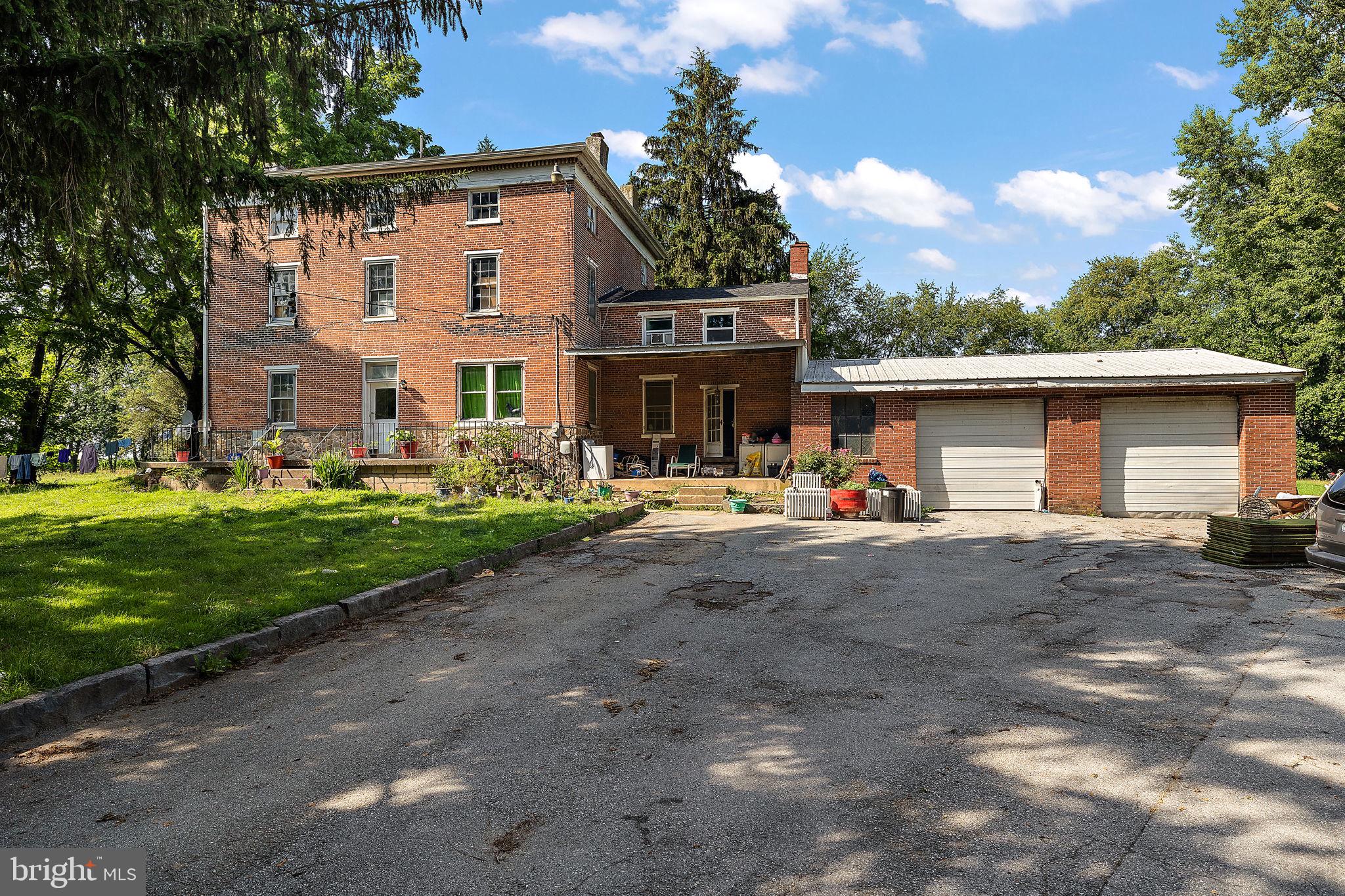 2195 GAP NEWPORT PIKE