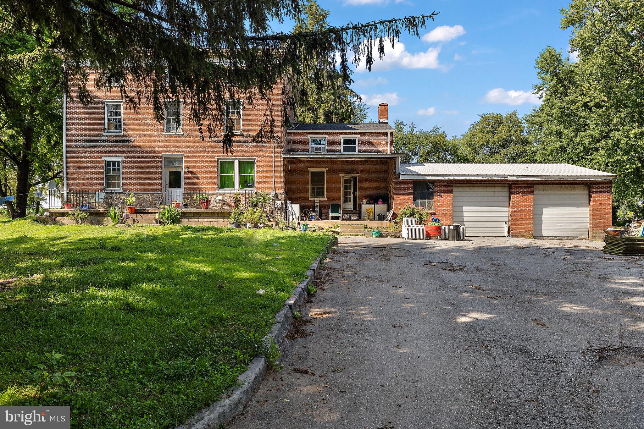 2195 GAP NEWPORT PIKE