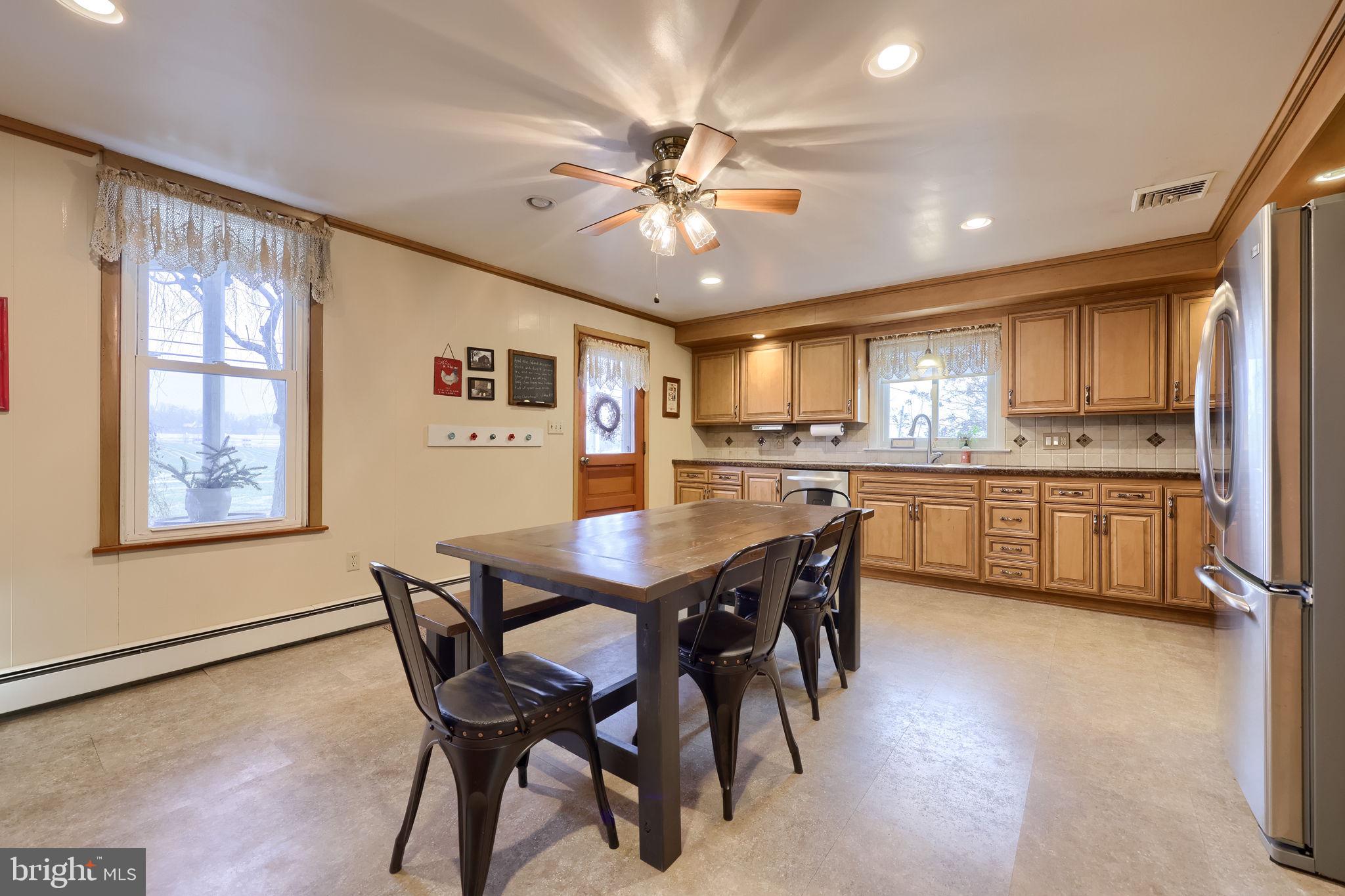 2788 N COLEBROOK ROAD