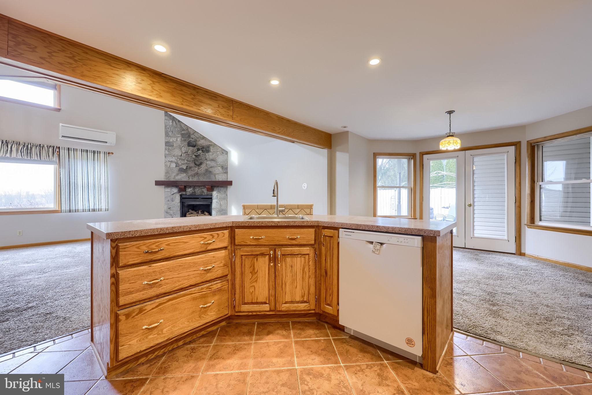 2788 N COLEBROOK ROAD