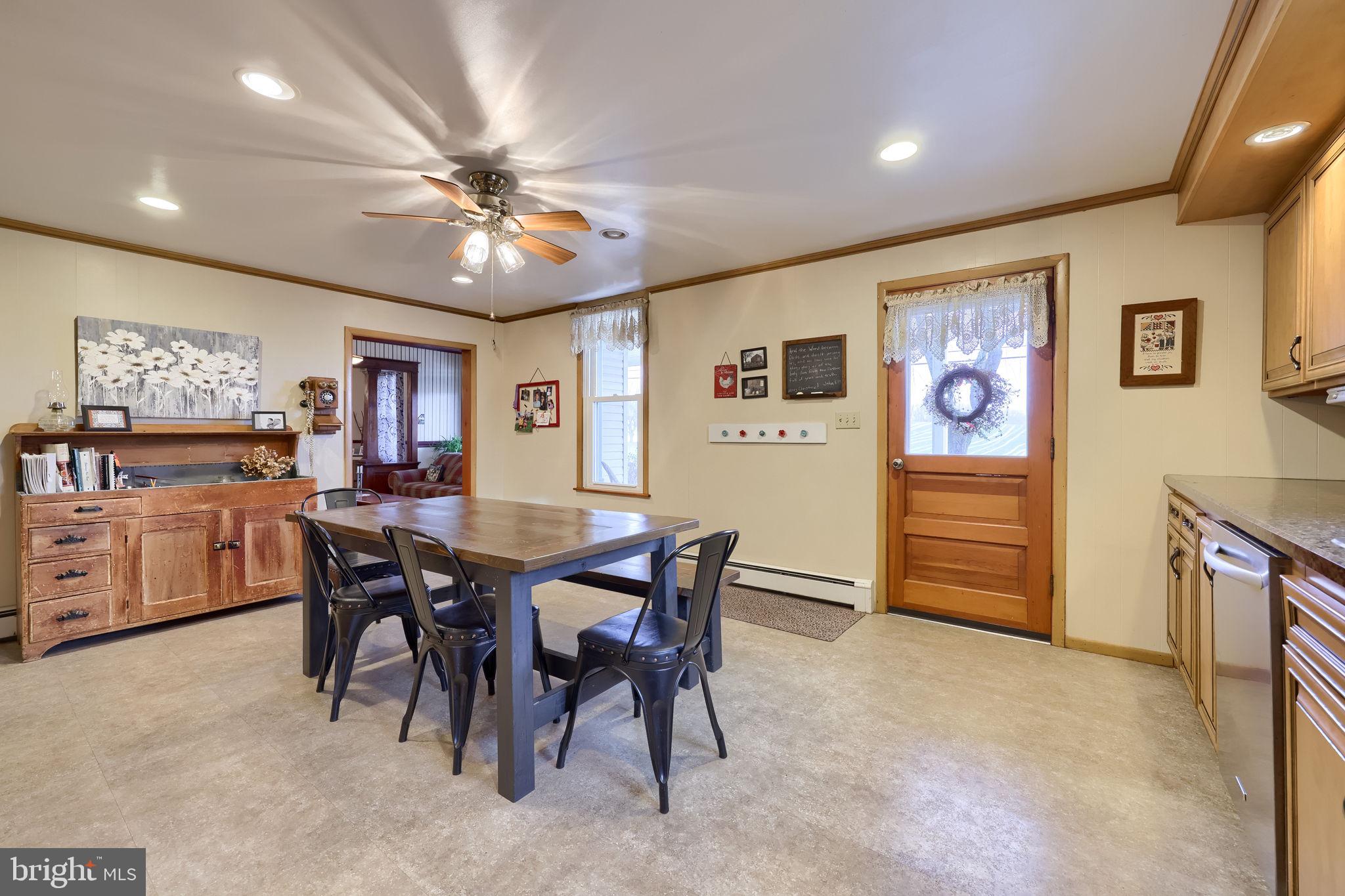 2788 N COLEBROOK ROAD