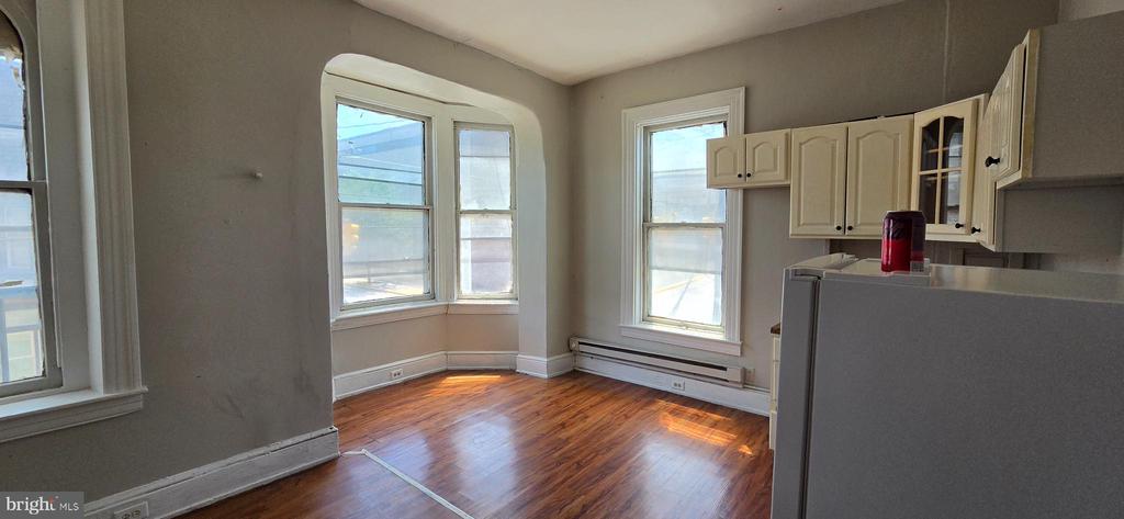 158 S PERSHING AVENUE