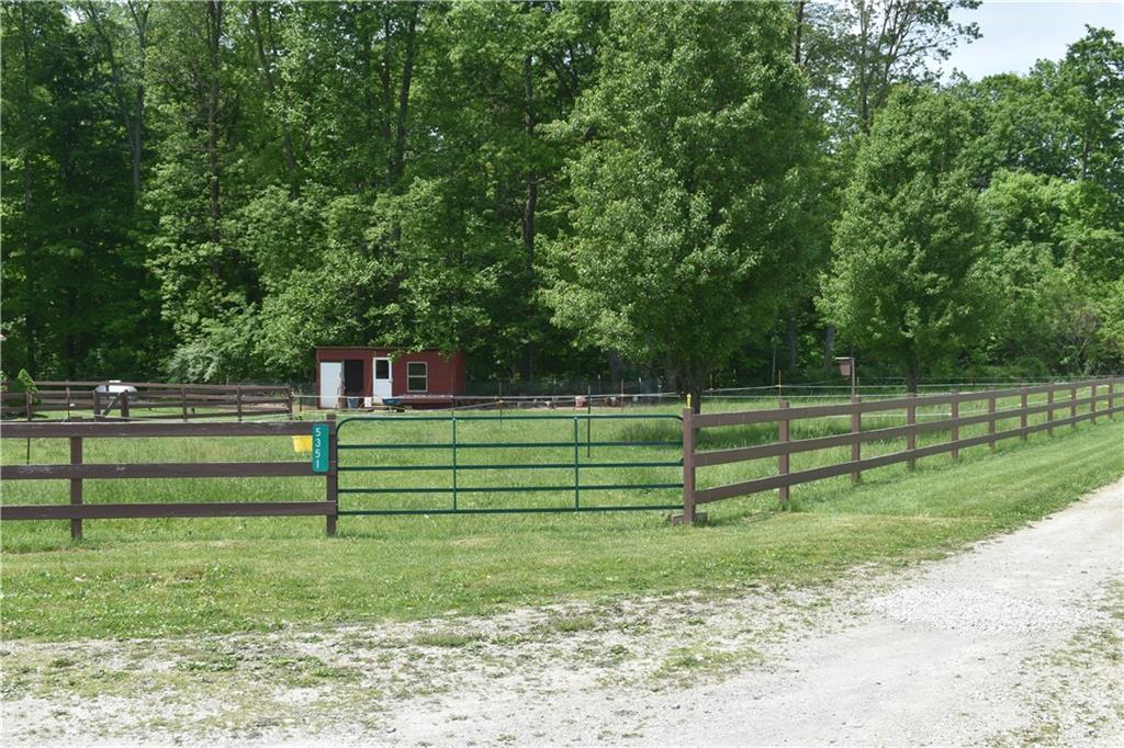 5351 N US Highway 231