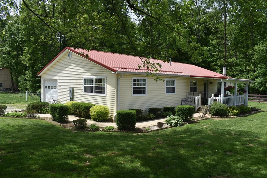 5351 N US Highway 231