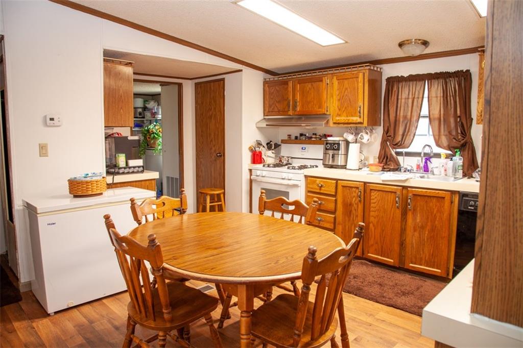 100 INMAN DR