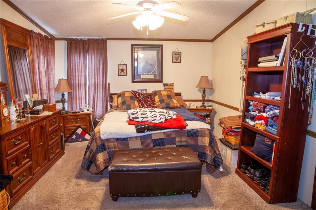 100 INMAN DR