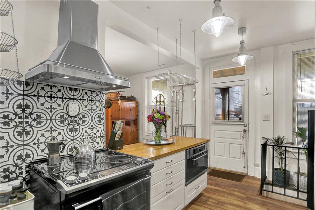 1486 N Illinois Street Unit: 1