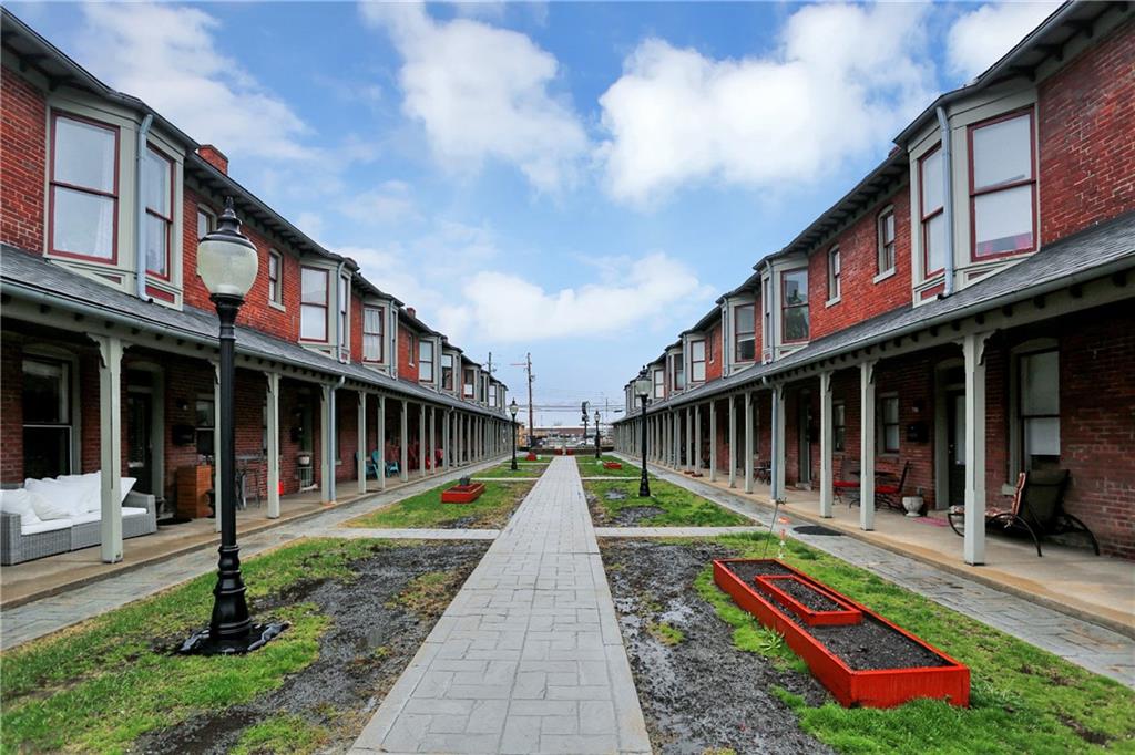 1486 N Illinois Street Unit: 1