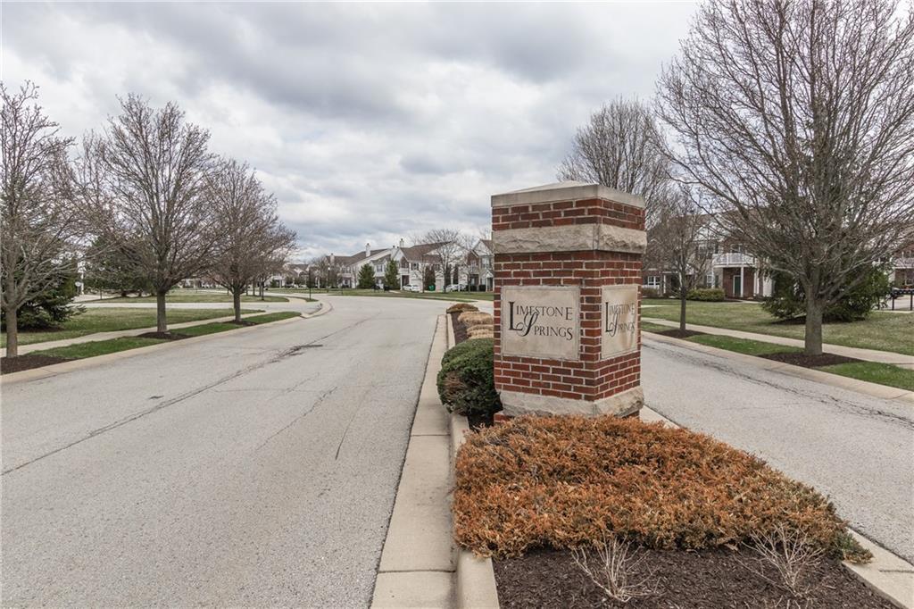 13289 Komatite Way Unit: 200