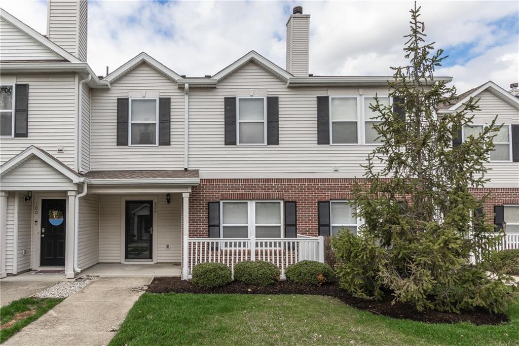 13289 Komatite Way Unit: 200