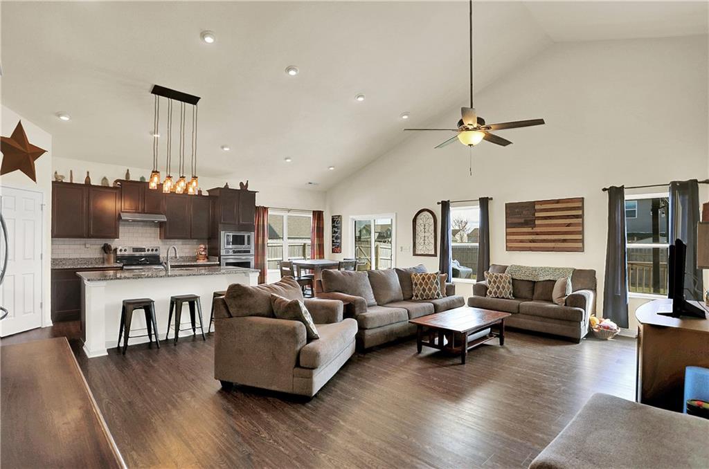 1303 Crabapple Road