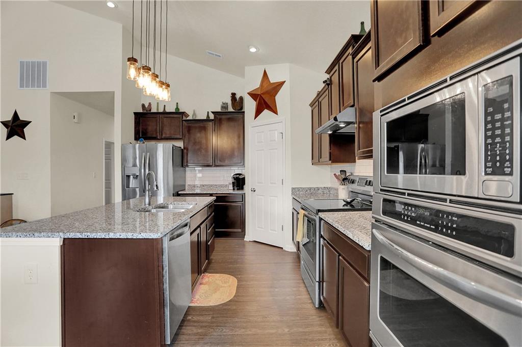 1303 Crabapple Road