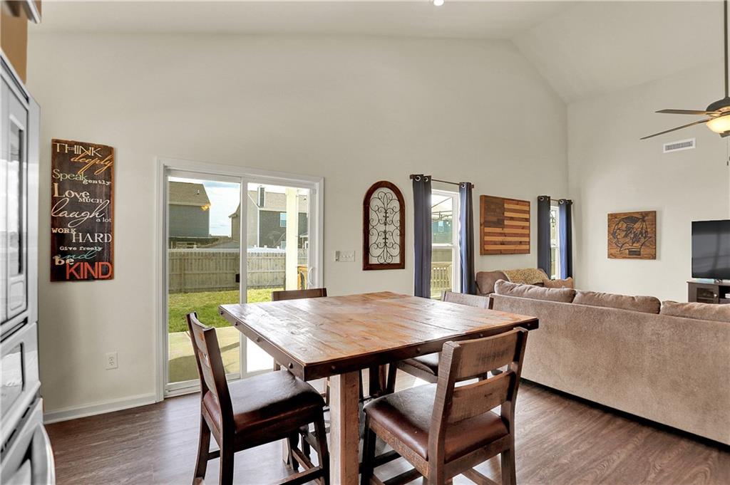 1303 Crabapple Road