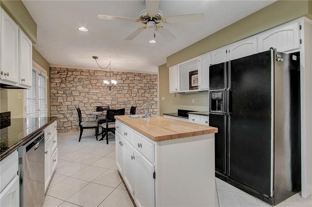 12750 Brookshire Parkway