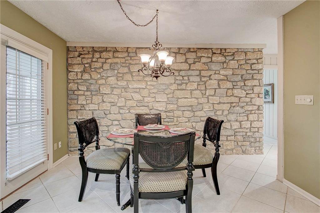 12750 Brookshire Parkway
