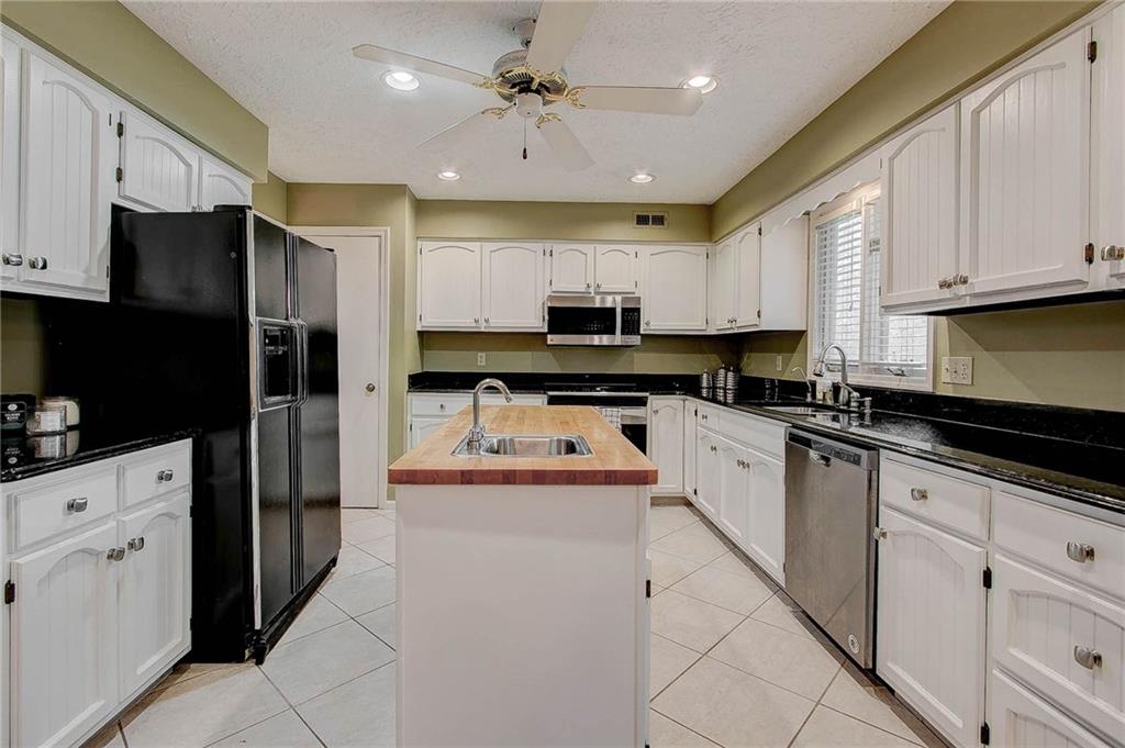 12750 Brookshire Parkway