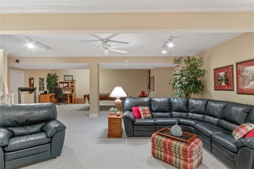 9108 Admirals Pointe Court