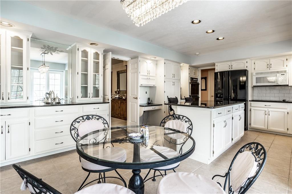 210 W 77th Street