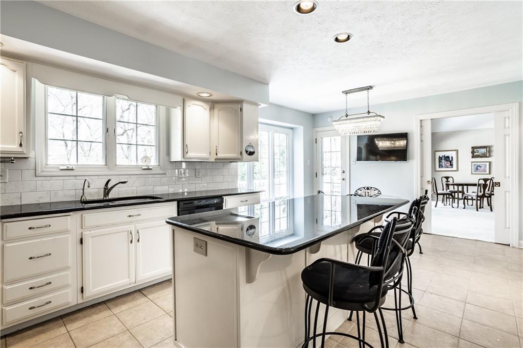 210 W 77th Street