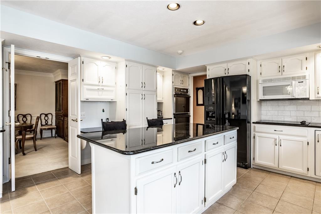 210 W 77th Street