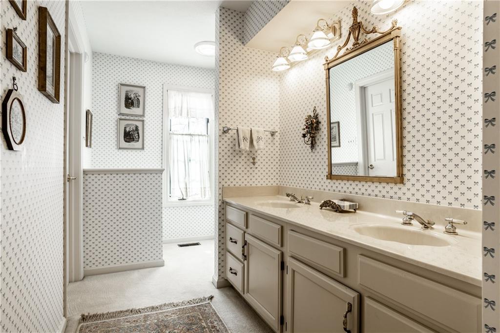 210 W 77th Street