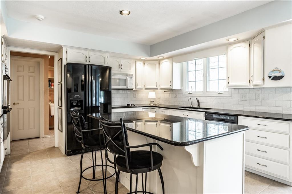 210 W 77th Street
