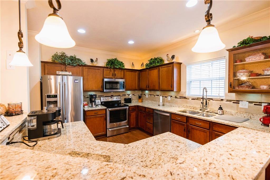 3449 Heathcliff Court
