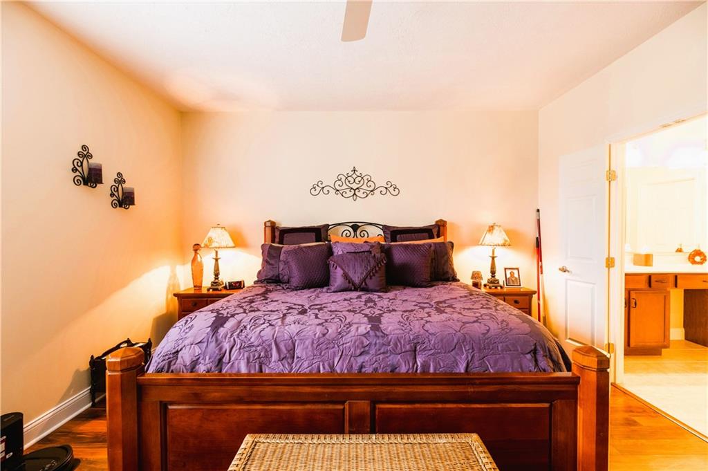 3449 Heathcliff Court