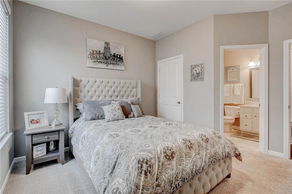 5556 W Compass Point