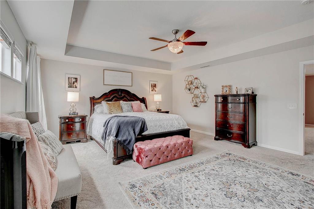 5556 W Compass Point